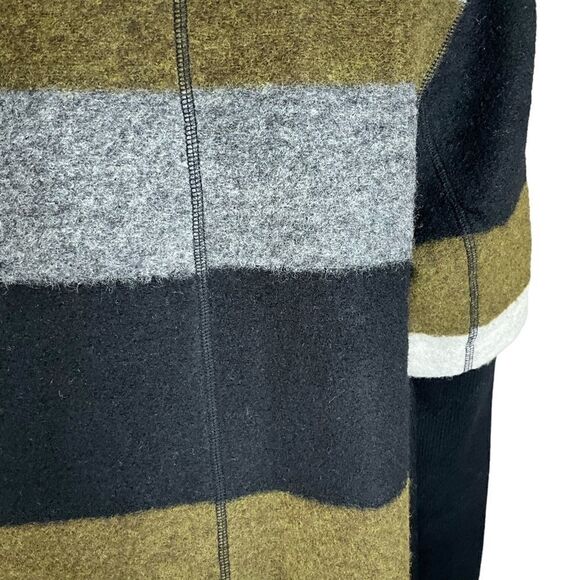 Line The Label Wool Blend Jacket Size S/P Toggle Closure Striped Warm - Picture 12 of 16